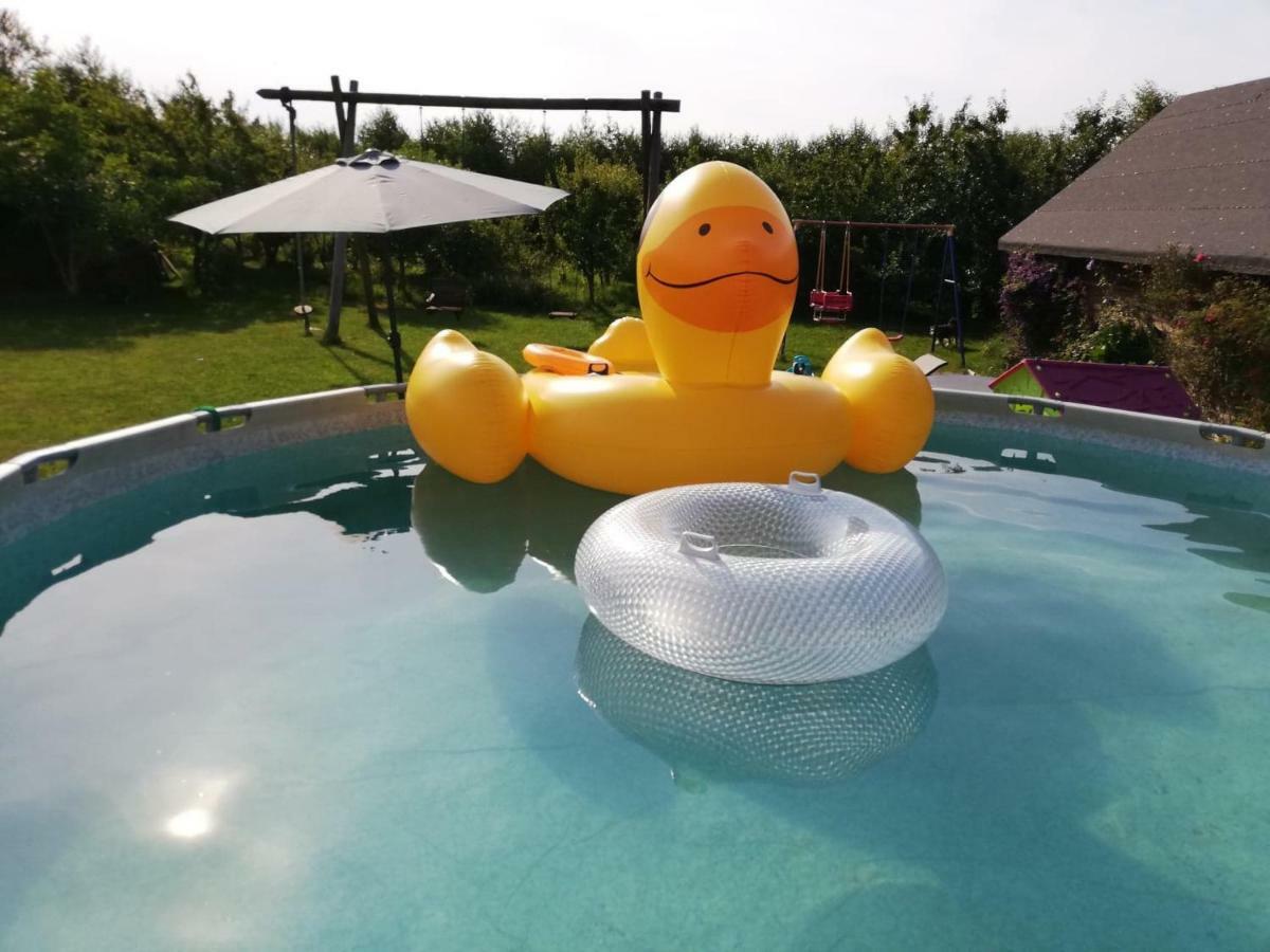 Zielona Dolina U Kasi Hotel Ustka Eksteriør billede
